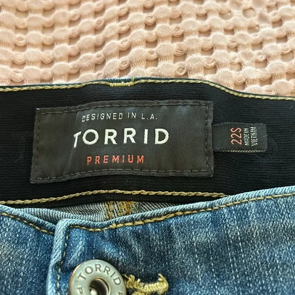 Bombshell skinny jeans - Picture 6 of 7